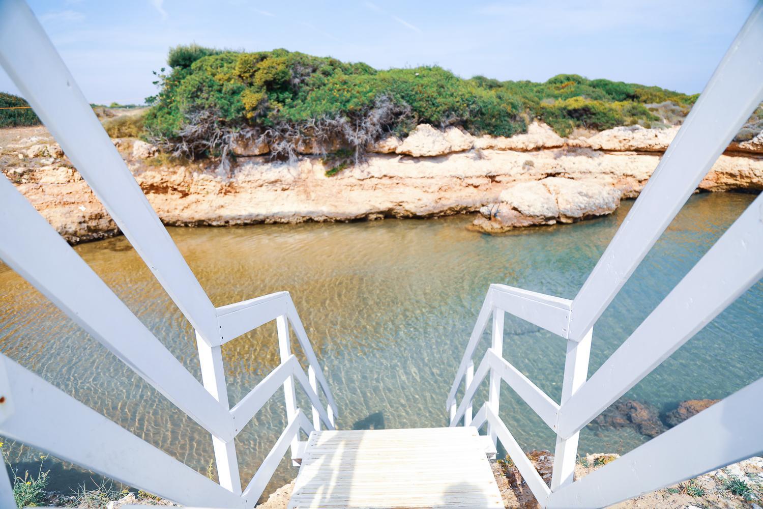 Hotel Scoglio Degli Achei Torre Santa Sabina Kültér fotó